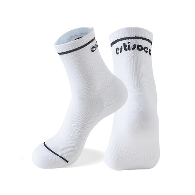 Libisemisvastased silmustega paksendatud keskmise toruga higi ja lõhna neelavad kiiresti kuivavad professionaalsed jooksusokid