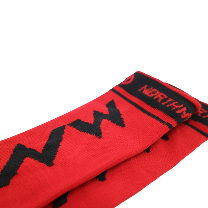 1 pora neslystančių WN lipnių futbolo kojinių, krepšinio kojinių, jogos kojinių, sportinių kojinių, lauko sportinių kojinių