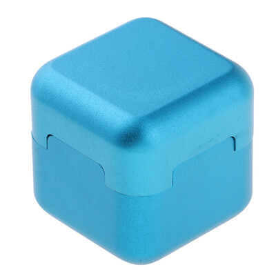 Prijenosni držač krede za štap za bilijar / Lagana torbica za držanje krede za štap za bilijar / Dodaci za biljar za snooker veličine: 30x30x30 mm