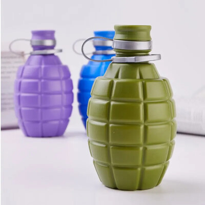 Sporturi în aer liber Muncă Sticla de apă pliabilă cu grenadă din silicon de calitate alimentară Călărie Camping Drumeții Sticla de apă cu cârlig Carabinier