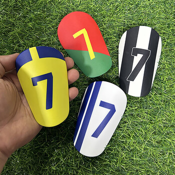 1 ζεύγος Mini Football ShinPad Leg Protector Ελαφρύ, ανθεκτικό στη φθορά, Απορρόφηση κραδασμών ποδοσφαίρου Προπόνηση Κόπας σανίδα ποδοσφαίρου τρόπαια ποδοσφαίρου