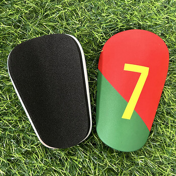 1 ζεύγος Mini Football ShinPad Leg Protector Ελαφρύ, ανθεκτικό στη φθορά, Απορρόφηση κραδασμών ποδοσφαίρου Προπόνηση Κόπας σανίδα ποδοσφαίρου τρόπαια ποδοσφαίρου