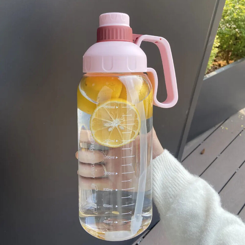 Plastična boca za vodu velikog kapaciteta s ručkom Jumbo boca za vanjsko prijenosno sportsko kuhalo za vodu protiv pada 1800 ml