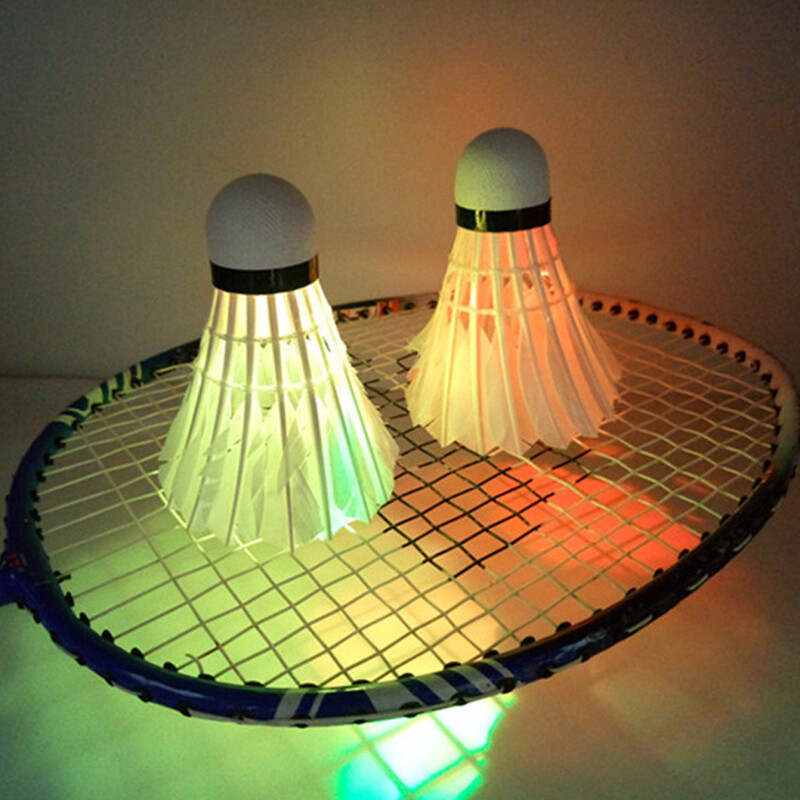 8PCS LED badminton loptice s osvjetljenjem Ptičice Svjetleće loptice za badminton za sportove na otvorenom Dark Night Badminton Shuttleco