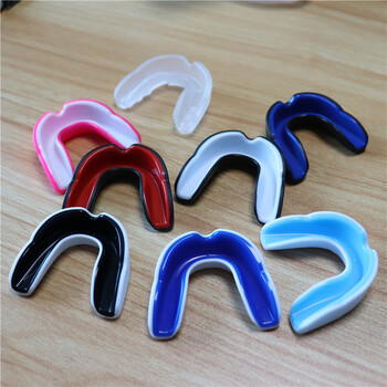 Boxing Gum Shield Mouth Guard Mouthguard Slim Fit for Football Wrestling Hockey Lacrosse Boxing for Contact Combat Sport Equip