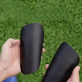 Ultralaki nogometni držač za potkoljenicu Štitnik za nogu Jastučići za potkoljenicu Nogometni štitnici za potkoljenicu Plastični prozračni jastučići bez naramenica