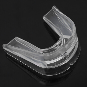 Sport Mouth Guard Προστατευτικό δοντιών σιλικόνης για ενήλικες Προστασία δοντιών στοματικό στήριγμα Μπάσκετ Ράγκμπι Πυγμαχία Καράτε Πολεμική τέχνη