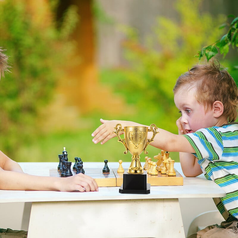 Copii Copii Set de bowling pentru copii Cupa Trofeului de aur Copii Premiu Câștigător Concursuri pentru fanii sportului Premii Premii Câștigători Cadouri de apreciere