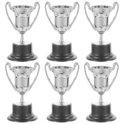 Trofejni ukrasi od 6 komada Mini dječja igračka Ukrasite zabavu u zlatnom i srebrnom malom djetetu