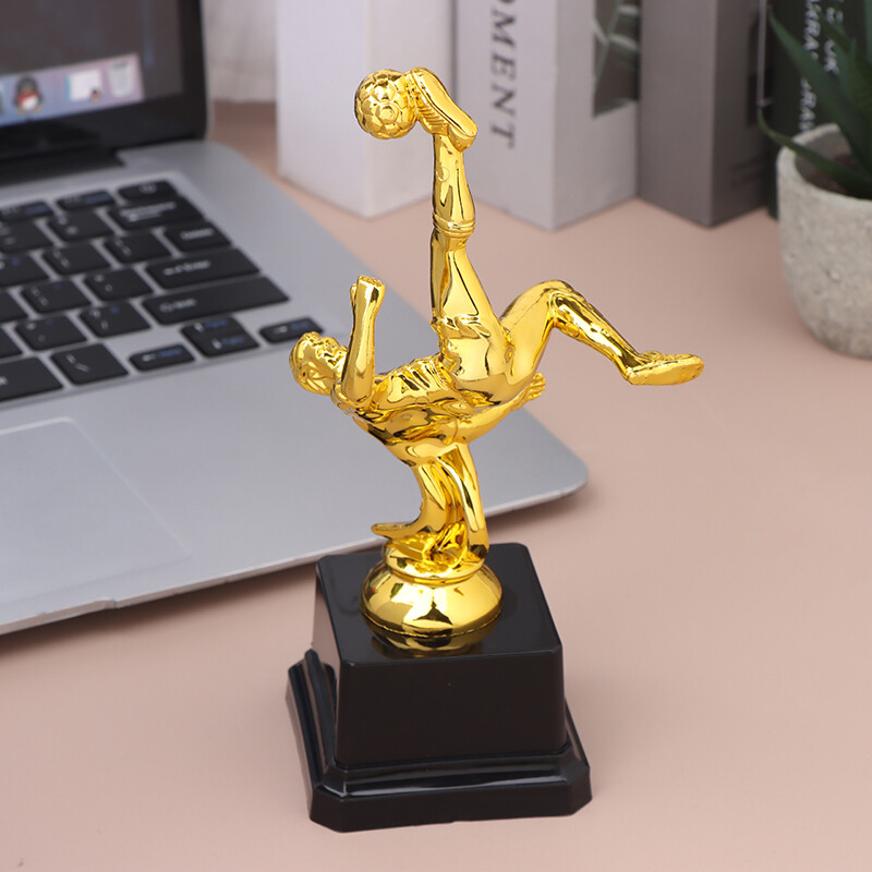 Nogometni trofej Nagrada Suvenir Plastična igračka Party Award Trofeji Pobjednik natjecanja Mali nogometni trofej za djecu Poklon