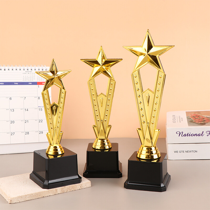 1Pcs Children Award Trophy Toys Plastic Star Trophies For Kids Διαγωνισμός Επιβράβευση Βραβείο Πάρτι Μπομπονιέρες Δώρα