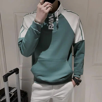 Moderna sportska košulja s džepnim slovima i otisnutim ovratnikom za mušku široku ležernu sportsku košulju u korejskom stilu za jesen 2024.