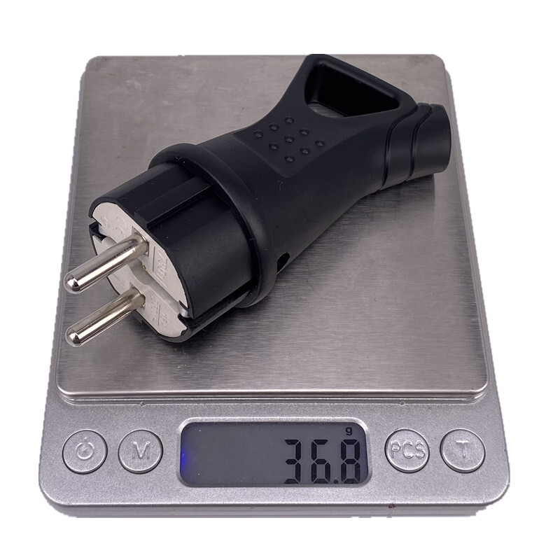 ES gumijas ūdensnecaurlaidīgs kontaktligzdas spraudnis, elektriski iezemēts Eiropas savienotājs ar vāku IP54 DIY strāvas kabeļa vadam 16A 250V