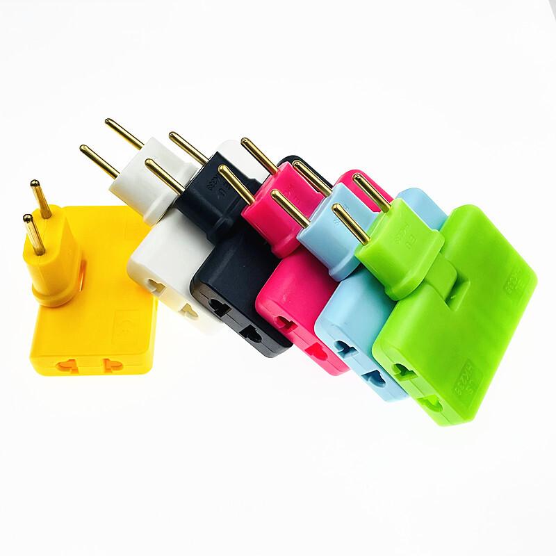 Rotate Plug Eu Converter egy a háromban 180 fokos hosszabbító dugó Több dugós mini vékony vezeték nélküli kimeneti adapter könnyű kényelmes