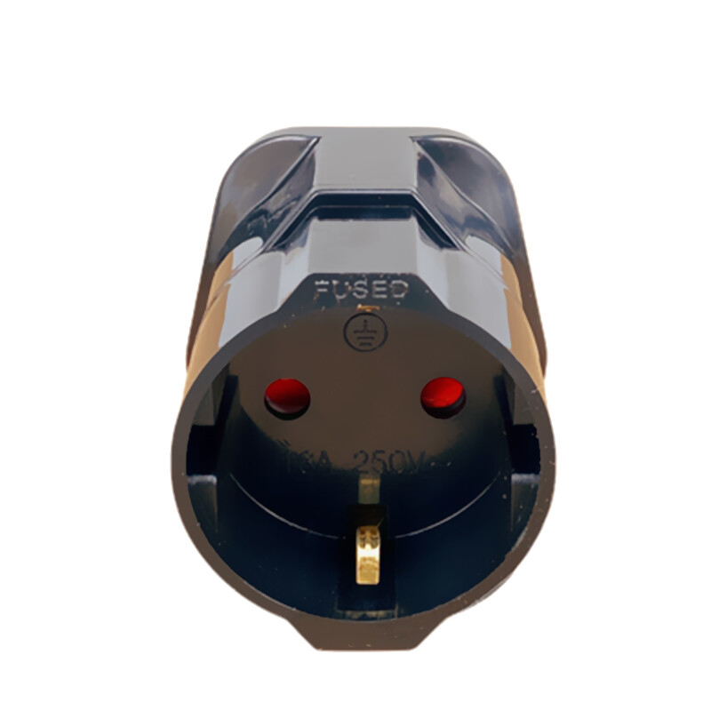 1 ks adaptér z európskej 2-pinovej na britskú 3-pinovú zástrčku, cestovný sieťový adaptér Euro/EÚ