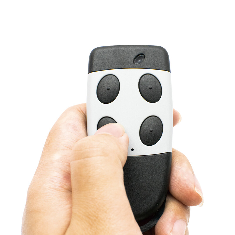 Cardin S449 QZ1 QZ2 QZ3 QZ4 Garāžas durvju tālvadības pults CARDIN TXQ449100 TXQ449200 TXQ449300 TXQ449400 433.92MHz vārtu atslēgas tālvadības pults