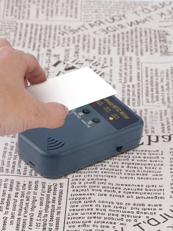 Rokas 125 khz RFID kopētājs atslēgu kopētājs lasītājs rakstītājs ID karšu klonētājs programmētājs rakstāmas atslēgu kartes atslēgu piekariņi