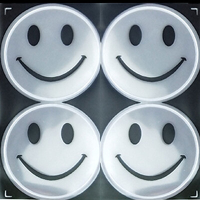 Armas naeratava näoga helkurkleebis Multifilmi koolikott Jalgratta mootorratta tõukeratta kleebis liiklusohutuse tagamiseks