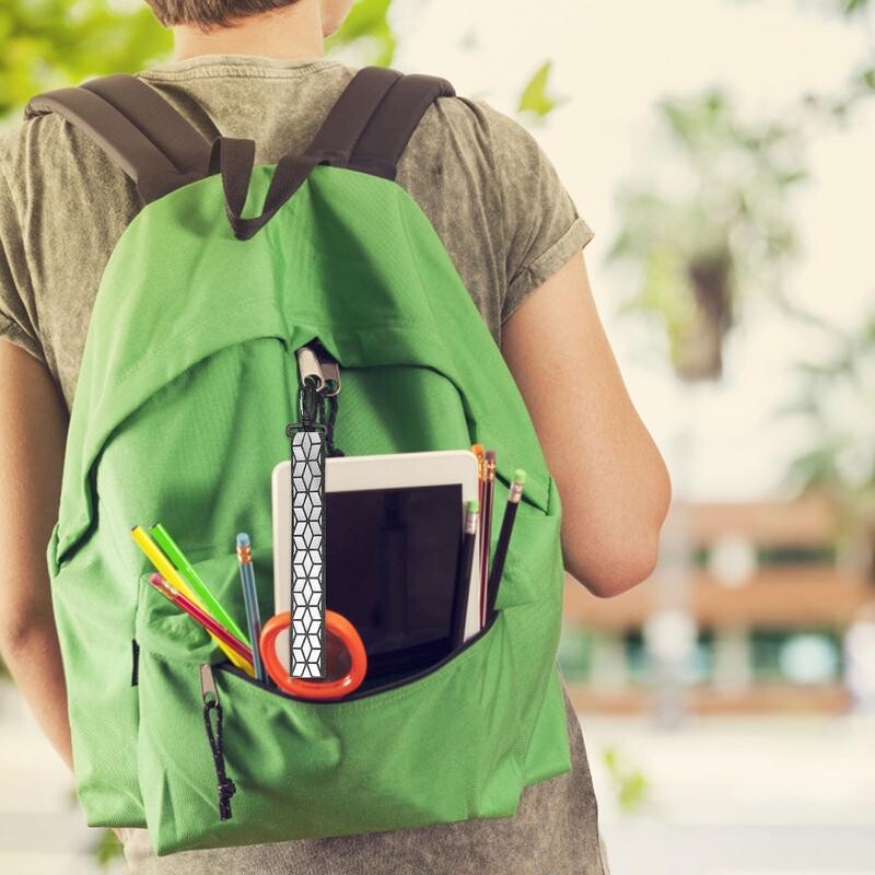 Helkurrihmad seljakoti jaoks Helkur turvaline võtmehoidja seljakoti jaoks Hoolikalt kavandatud turvavarustus telkimiseks