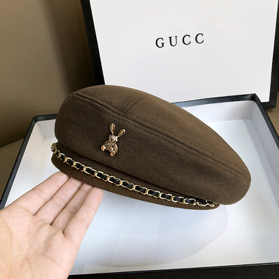 Édes menő fém lánc svájcisapka női brit retro csillagánizs kalap őszi és téli koreai változat divat bimbó festő kalapdagály