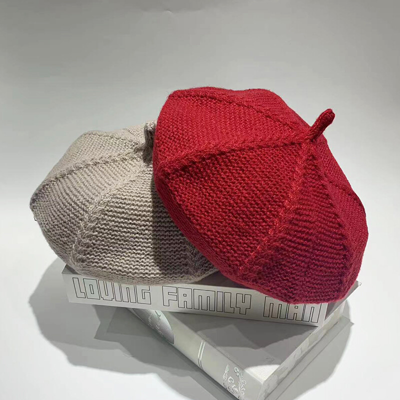 Γυναικείο μονόχρωμο πλεκτό καπέλο μπερέ 2024 Φθινόπωρο Χειμώνας Κορεάτικο Δημοφιλές ρετρό χρώμα καραμέλας Μαλακό ζεστό καπέλο ζωγραφικής Απλό Βρετανικό