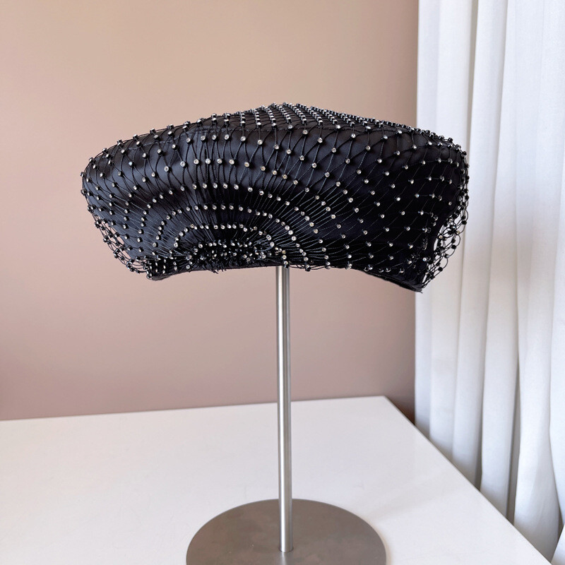 Tinklelis pilnų deimantų berečių kepurė Prabangi Kalnų krištolas Moterų prancūzų tapytojų kepurės Moliūgų kepurė Visą mėnesį Moteriškos beretės Kepurės