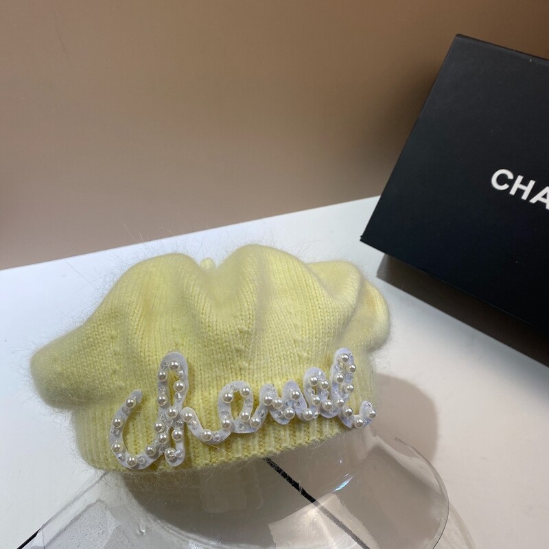 Luksusa modes zīmols mazs aromāts vēja pērļu burts truša kažokādas berete silta plīša adīta gleznotāja cepure Ārzemju astoņstūra cepure