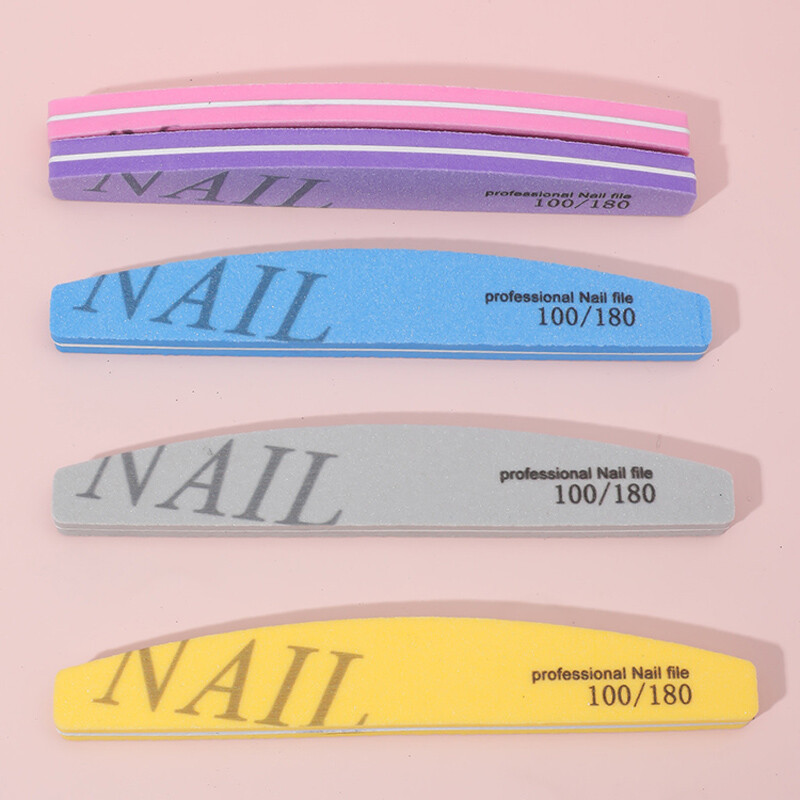 5 vnt./parta 100/180 Grit Profesionali kempinė nagų dildė Nuplaunamas švitrinis popierius Šlifavimo buferinis lakavimo įrankis nagų salonui Daug spalvų