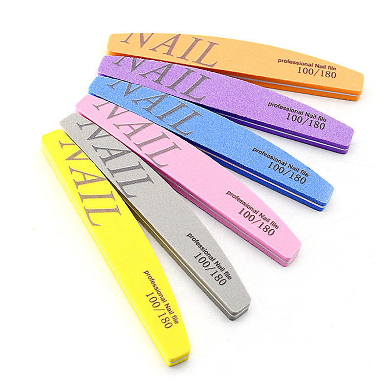 5 vnt./parta 100/180 Grit Profesionali kempinė nagų dildė Nuplaunamas švitrinis popierius Šlifavimo buferinis lakavimo įrankis nagų salonui Daug spalvų