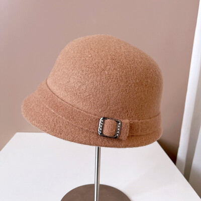 Японска вълнена шапка Дамска есенна и зимна топла плетена шапка Диамантена катарама Панделка Рибарска шапка отпред и отзад Малка шапка за леген