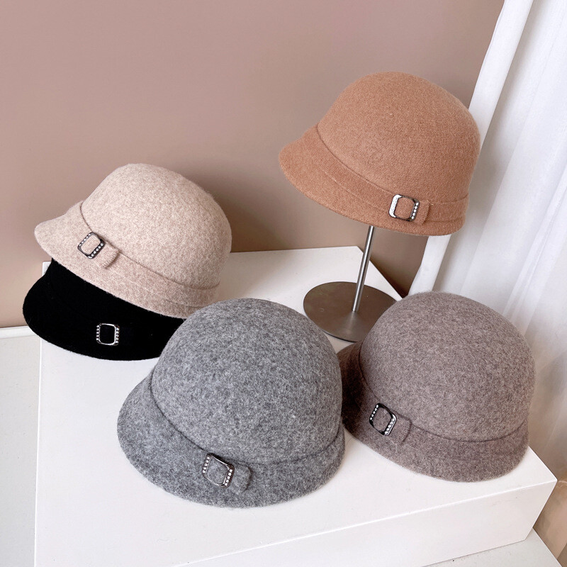 Японска вълнена шапка Дамска есенна и зимна топла плетена шапка Диамантена катарама Панделка Рибарска шапка отпред и отзад Малка шапка за леген