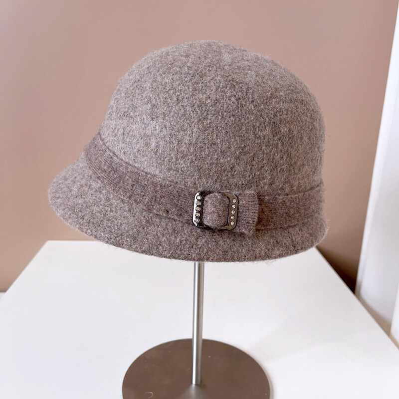 Японска вълнена шапка Дамска есенна и зимна топла плетена шапка Диамантена катарама Панделка Рибарска шапка отпред и отзад Малка шапка за леген