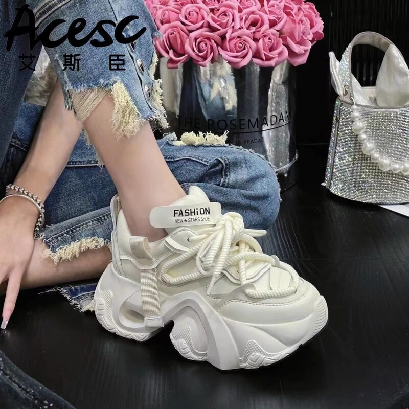 Explosive Street Dad Shoes Sieviešu apavi Rudens 2023 New Hot Style Universāls, mazas, biezas zoles, paceļamas vieglas sporta apavi