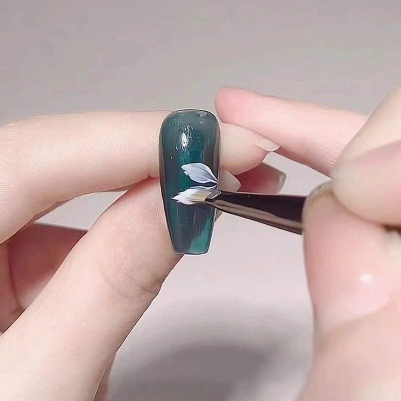 Trokutasta olovka za kist za crtanje noktiju 3D savjeti Fototerapija s uzorkom Akrilna četka za nokte UV gel Alati za DIY manikuru Četke za nokte s drvenom drškom