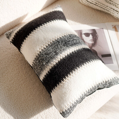 Moderni minimalistički jastuci i vrhunski ugođaj. Tkanina za jastuk, jastuk za krevet, kauč u dnevnoj sobi, navlaka za jastuk, ukras za dom