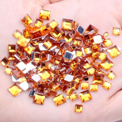 Rhinestones FlatBack Square 2mm 4mm 6mm Mješovite veličine 4g Oko 180 komada Za rukotvorine Scrapbooking DIY Odjeća Nail Art Decoration