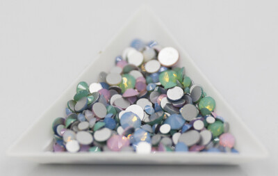 5 grama mješovite veličine ss3-ss30 plavo/zeleno/ružičasto/bijeli opal 3D Crystal Nails Art vještački dijamant, ravni stakleni ukras za nokte