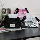 Ασημένιο κουτί χαρτοπετσέτας Nordic θήκη χαρτοπετσέτας Τσάντα χαρτομάντηλου κρεβατοκάμαρας Επιτραπέζια αποθήκευσης κουζίνας χαρτοπετσέτες διακόσμηση τραπεζιού