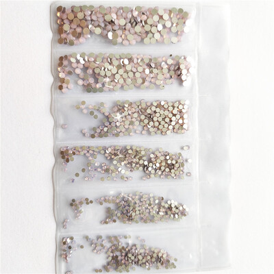 1200 komada različitih veličina Kristalno prozirni AB bez hitnih popravka Flatback Strass Glitter Nail Art Ukrasi za 3D odjeću Nail Art Dekoracije
