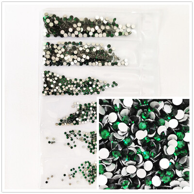 1200 komada različitih veličina Kristalno prozirni AB bez hitnih popravka Flatback Strass Glitter Nail Art Ukrasi za 3D odjeću Nail Art Dekoracije