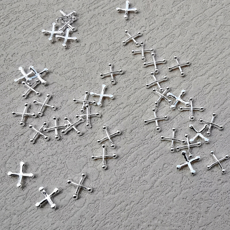 Halloween Pattern 20 τμχ Skull Alloy Nail Art Charms Ασημένια κρανία Μεταλλικά καρφιά νυχιών DIY Αξεσουάρ διακόσμησης νυχιών