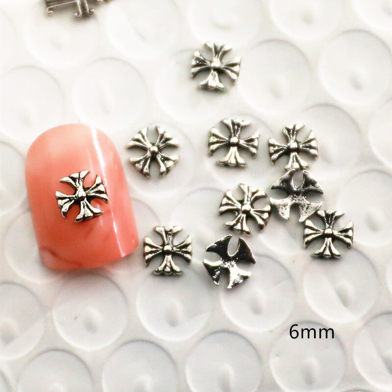 50 mješovitih pakiranja Nakit za umjetnost noktiju Metalni dodaci Ukrasi za umjetnost noktiju Dodaci za križ Izvrsno, jedinstveno i lijepo