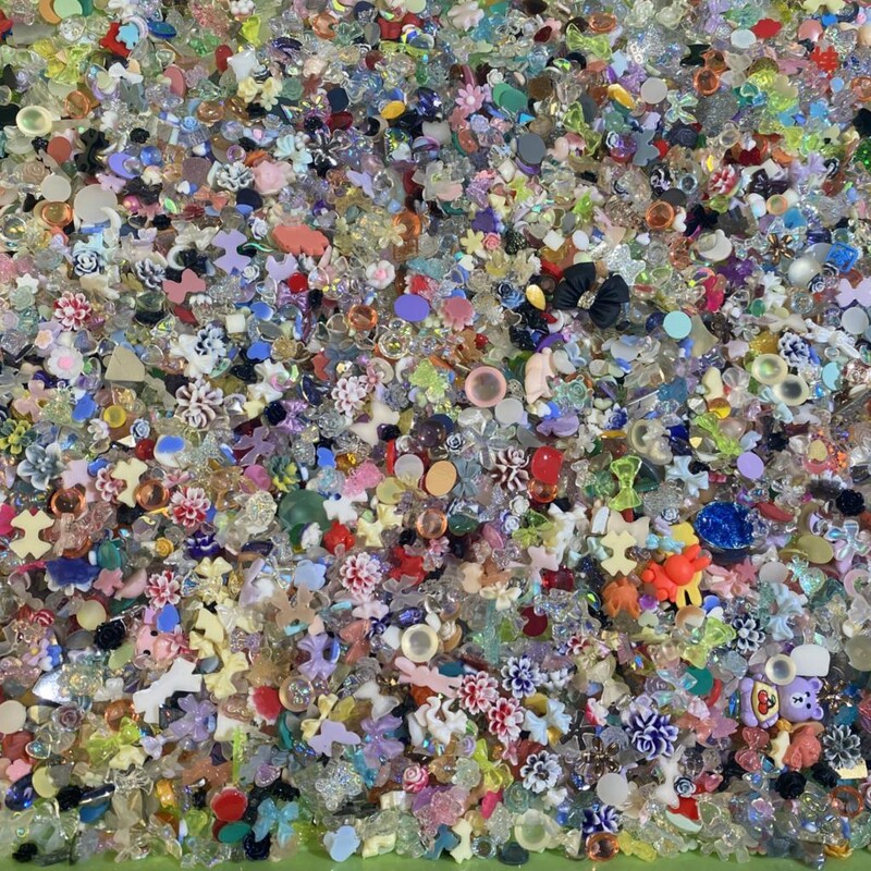 600 vnt. Gėlių/širdies/meškos nagų dekoravimo derva Kawaii Cartoon Random Bowknot nagų krištolas Y2K manikiūro priedai T7Q&R