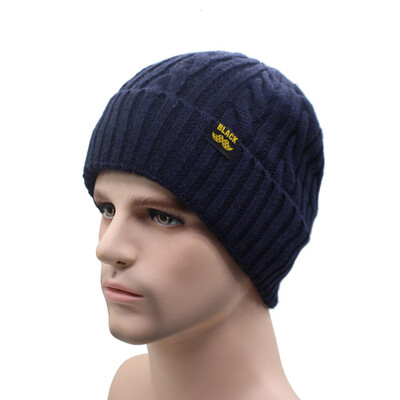 Marka Zimske kape Muške zimske kape Za muškarce Žene Pletena kapa Šešir Modne kape Skullies Crna maska Vunena kapa Topla kapa 2017.