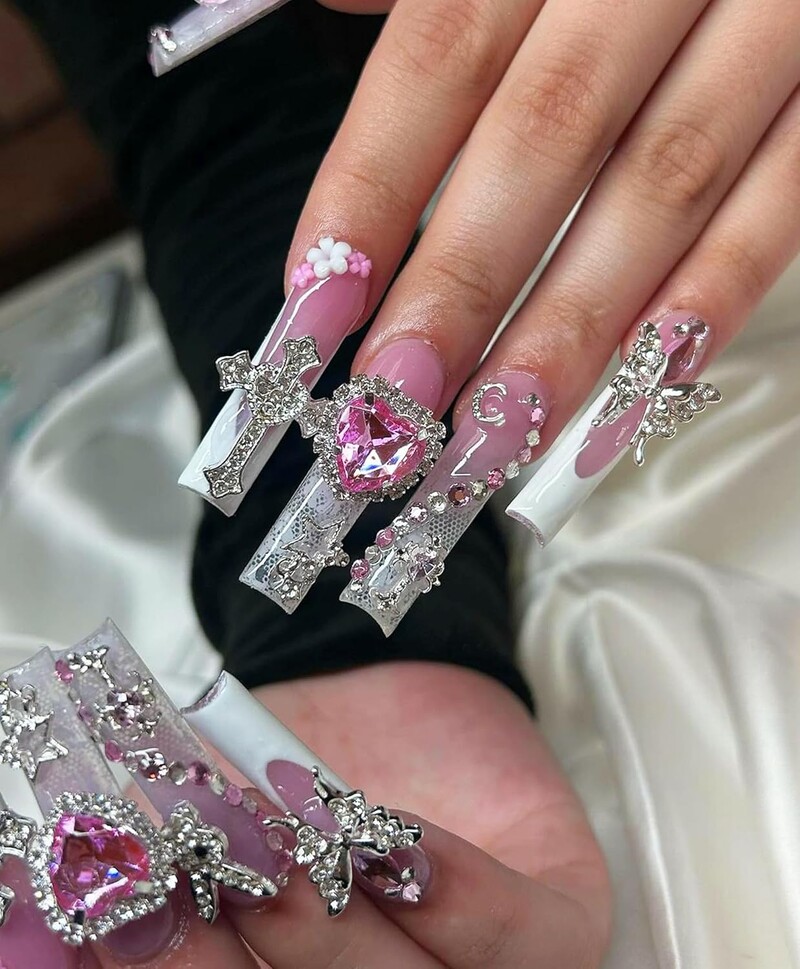 120PCS 3D privjesci za nokte s leptirima Srebrni Y2K dragulji za nokte i kamenčići Nakit s leptirima za nokte za nail art nokte