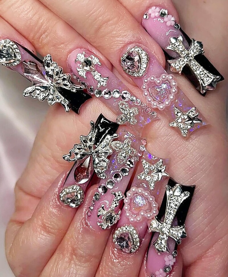 120PCS 3D privjesci za nokte s leptirima Srebrni Y2K dragulji za nokte i kamenčići Nakit s leptirima za nokte za nail art nokte