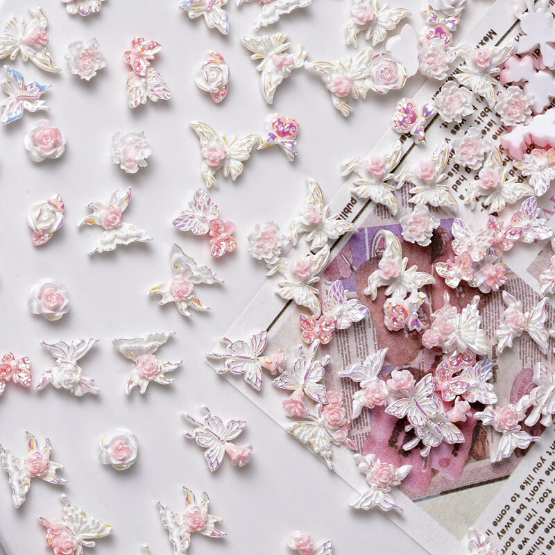 50 τμχ Ροζ Λευκό Λουλούδι με Πεταλούδα Γούρια νυχιών 3D Ρητίνη Kawaii Aurora Camellia Rose Nail Art Διακόσμηση Νυχτερινό Φως DIY Εξάρτημα νυχιών