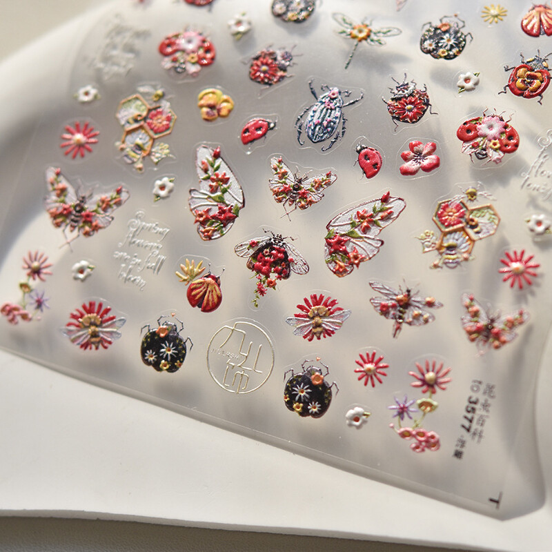1kom 5D mješovitih insekata Nail Art Naljepnice Japanska moda Više stilova Nail Art Dekoracije Ljepljive klizače Naljepnice DIY Dodaci