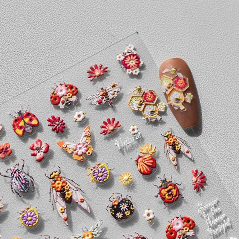 1kom 5D mješovitih insekata Nail Art Naljepnice Japanska moda Više stilova Nail Art Dekoracije Ljepljive klizače Naljepnice DIY Dodaci