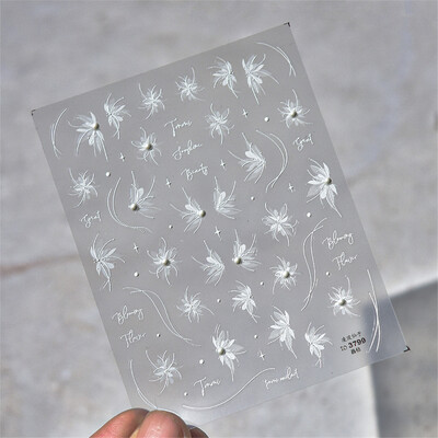 1 τμχ 5D Relief Red Retro Butterfly Nail Art Charms Αυτοκόλλητα Πολυτελή ακρυλικά διακοσμητικά νυχιών Αυτοκόλλητα DIY Διακοσμητικό για μανικιούρ συρόμενο